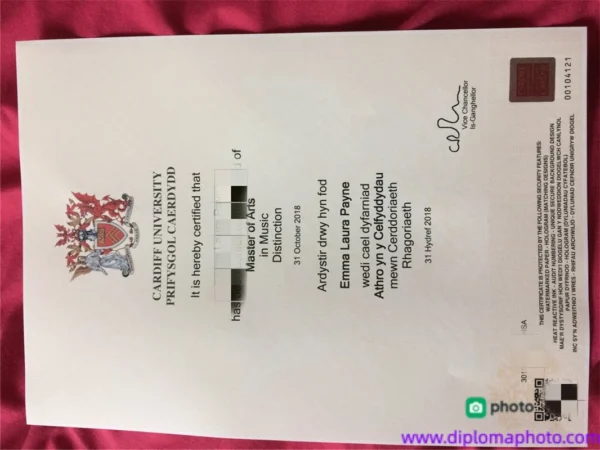 英国卡迪夫大学毕业证书Cardiff University照片