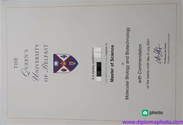 英国贝尔法斯特女王大学毕业证书Queen's University Belfast照片
