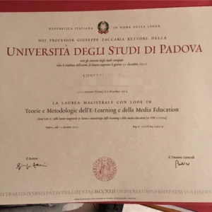 意大利帕多瓦大学毕业证书Università degli Studi di PADOVA照片