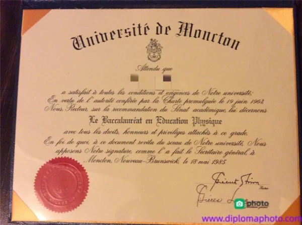 加拿大蒙克顿大学毕业证书Université de Moncton照片