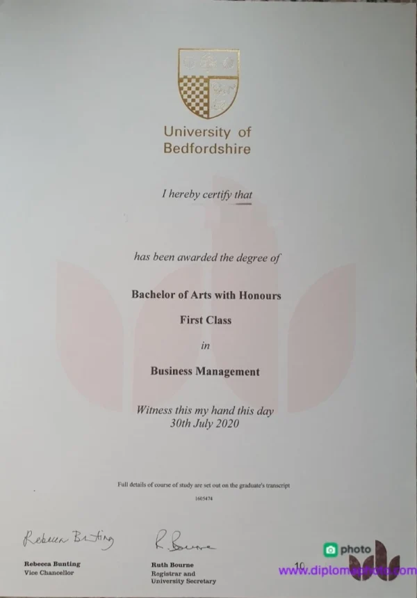 英国贝德福德郡大学毕业证书University of Bedfordshire照片
