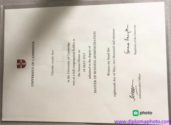 英国剑桥大学毕业证书University of Cambridge照片