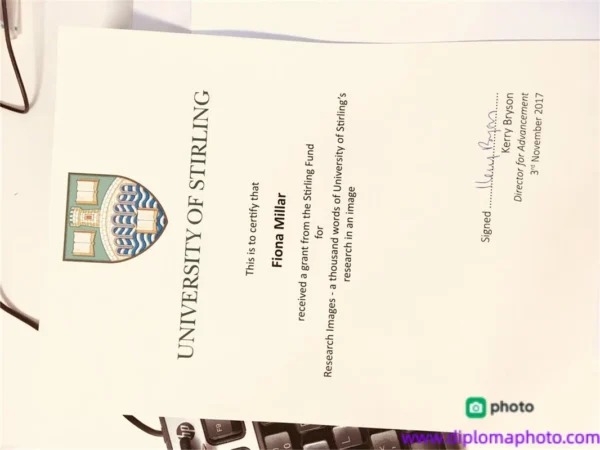 英国斯特林大学毕业证书University of Stirling照片