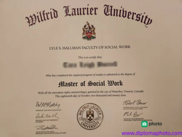 加拿大劳里埃大学毕业证书Wilfrid Laurier University照片