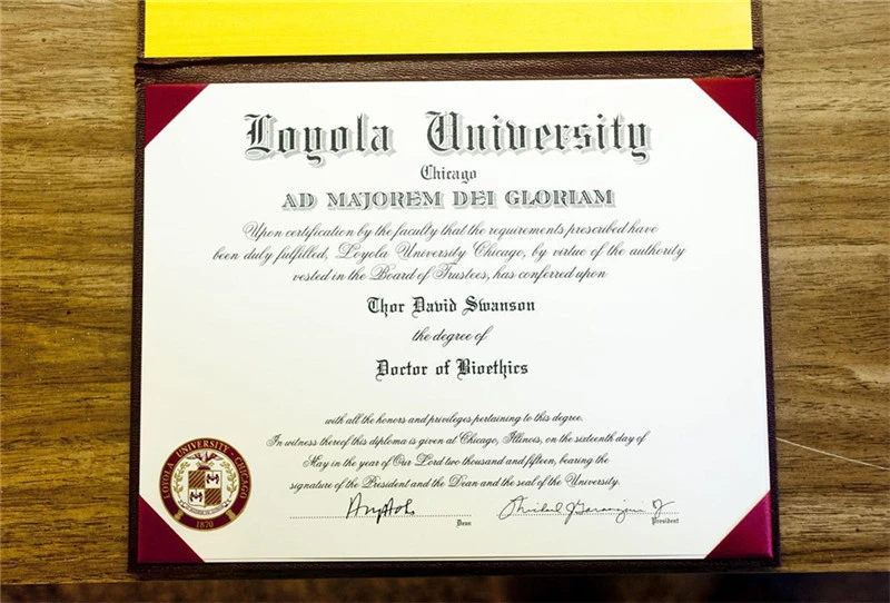 美国芝加哥洛约拉大学毕业证书Loyola University Chicago照片
