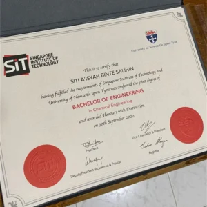 新加坡新加坡理工大学毕业证书Singapore Institute of Technology照片
